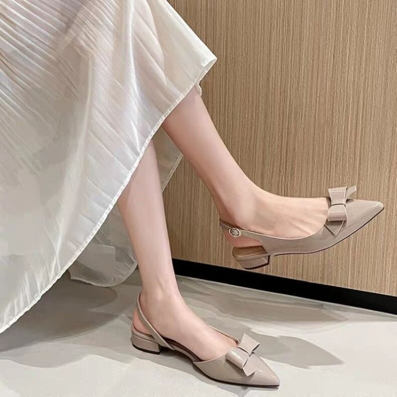 French Vintage Fashion - Eleganckie czółenka z kokardą, średni obcas,