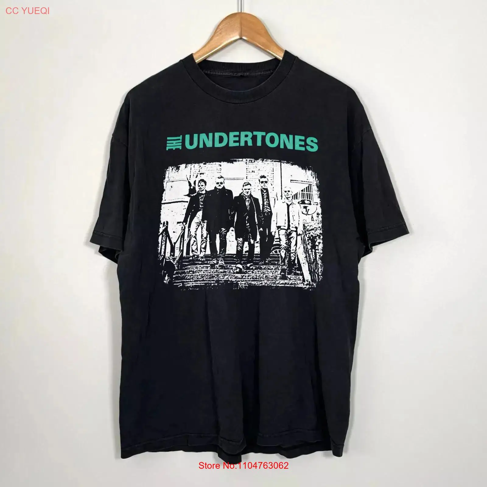 Vintage Fashion Uk - Koszulka The Undertones z trasy koncertowej